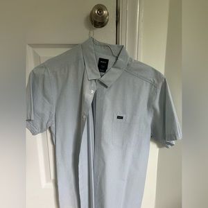 RVCA Size Large short-sleeve button down